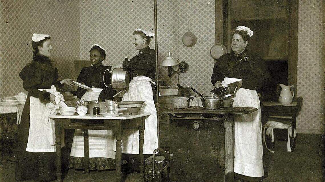 Wichita ladies have been cooking, lunching for 127 years; Now they have a cookbook