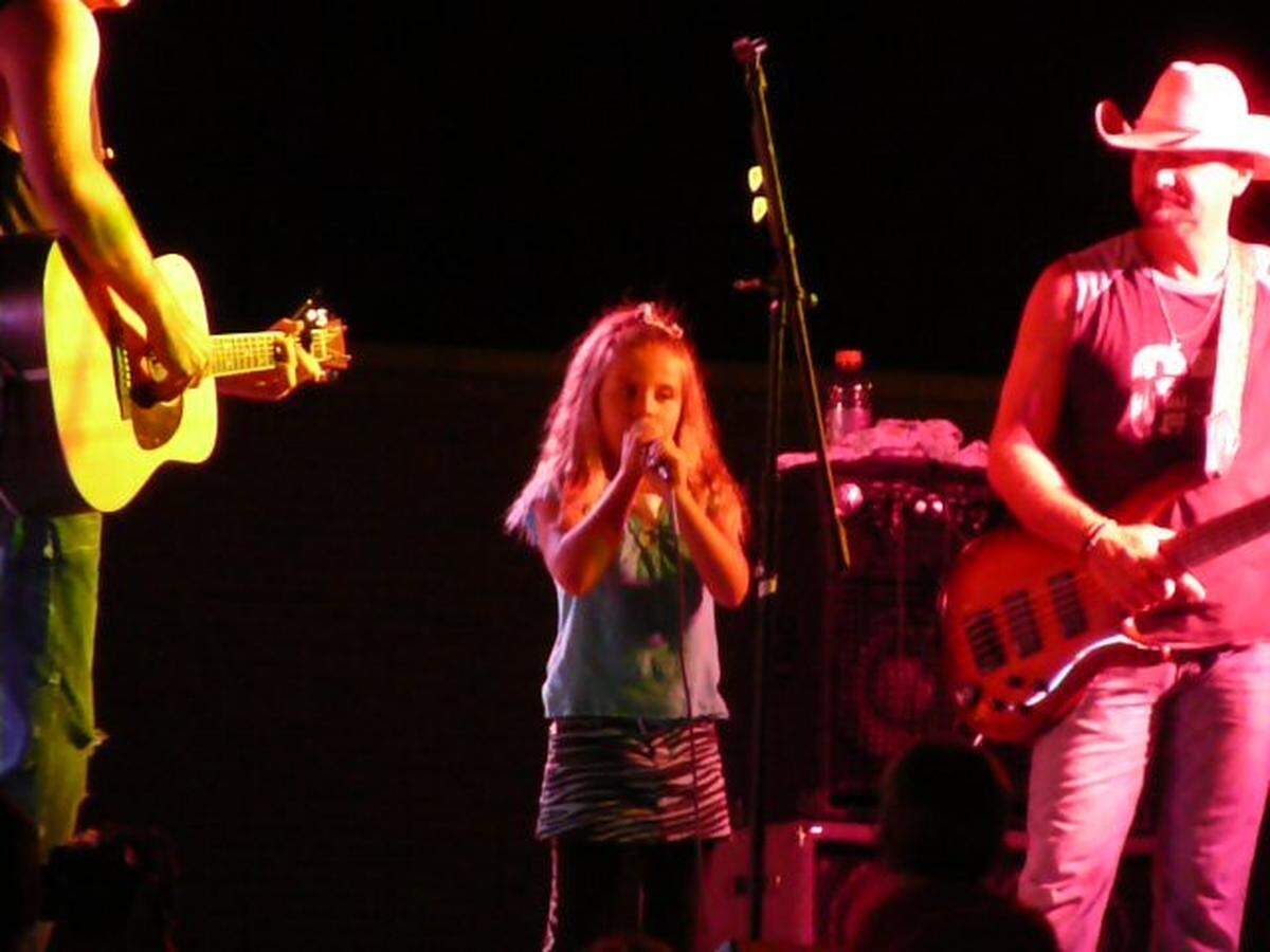 Makayla Brownlee was just 7 whens he first performed on a stage.