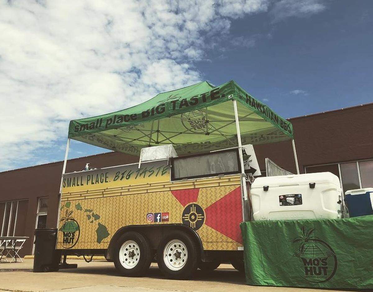 The owner of Hawaiian barbecue truck Mo’s Hut are about to open a brick-and-mortar restaurant.