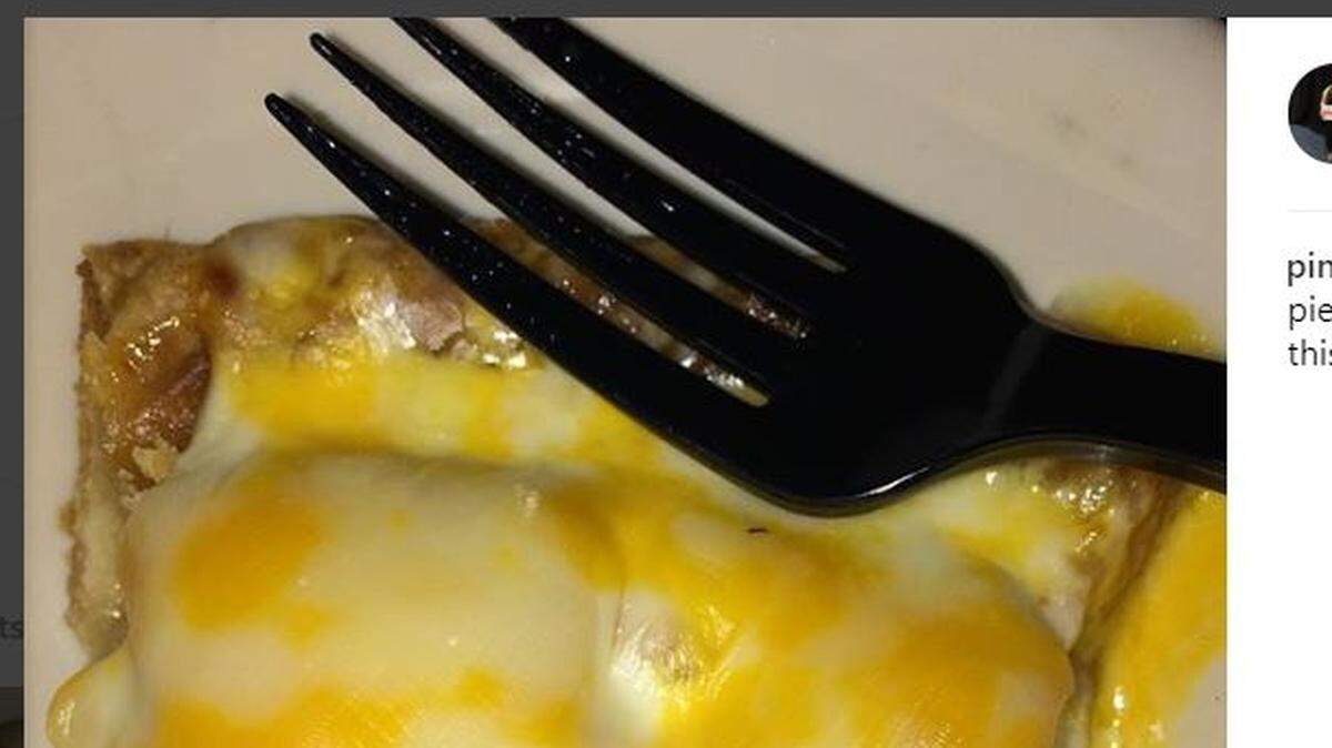 Some Midwesterners enjoy a slice of cheese with their apple pie. Others think the food pairing sounds gross.