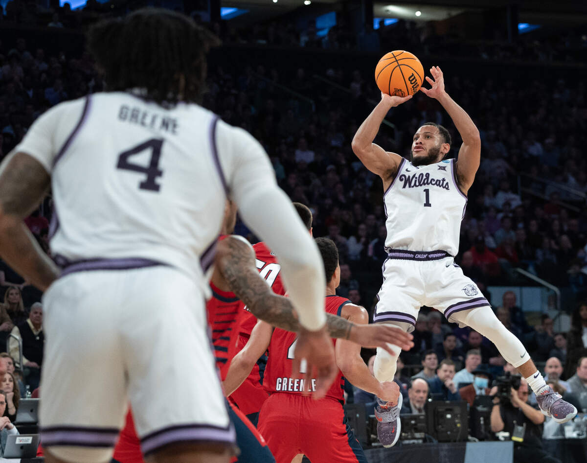 Kansas State’s Markquis Nowell hits a shot against Florida Atlantic in the second half of their east region final game at Madison Square Garden on Saturday night.