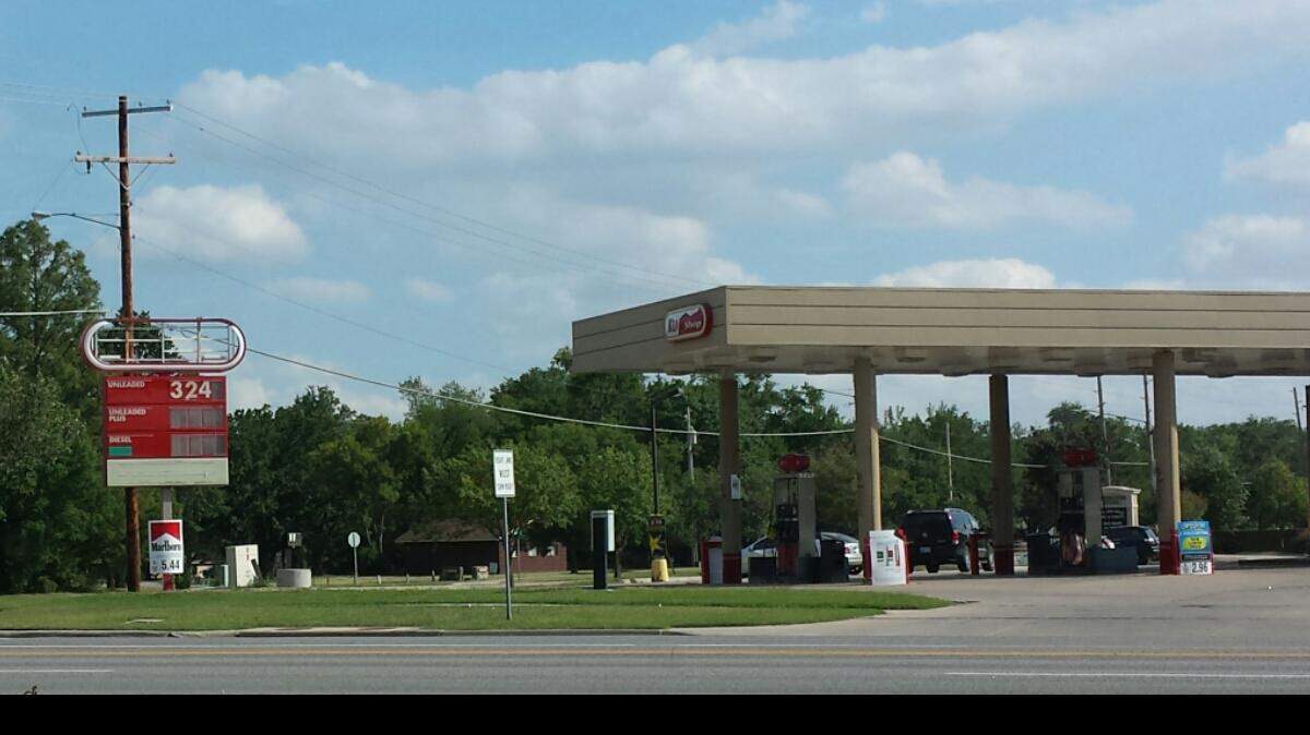 A convenience store at 10409 W. Maple, at the southwest corner of Maple and Maize Road, was the scene of a shooting that occurred Saturday night. (Sept. 8, 2014)
