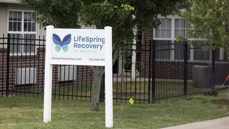 Recovery center wins approval to open in Wichita suburb after delays