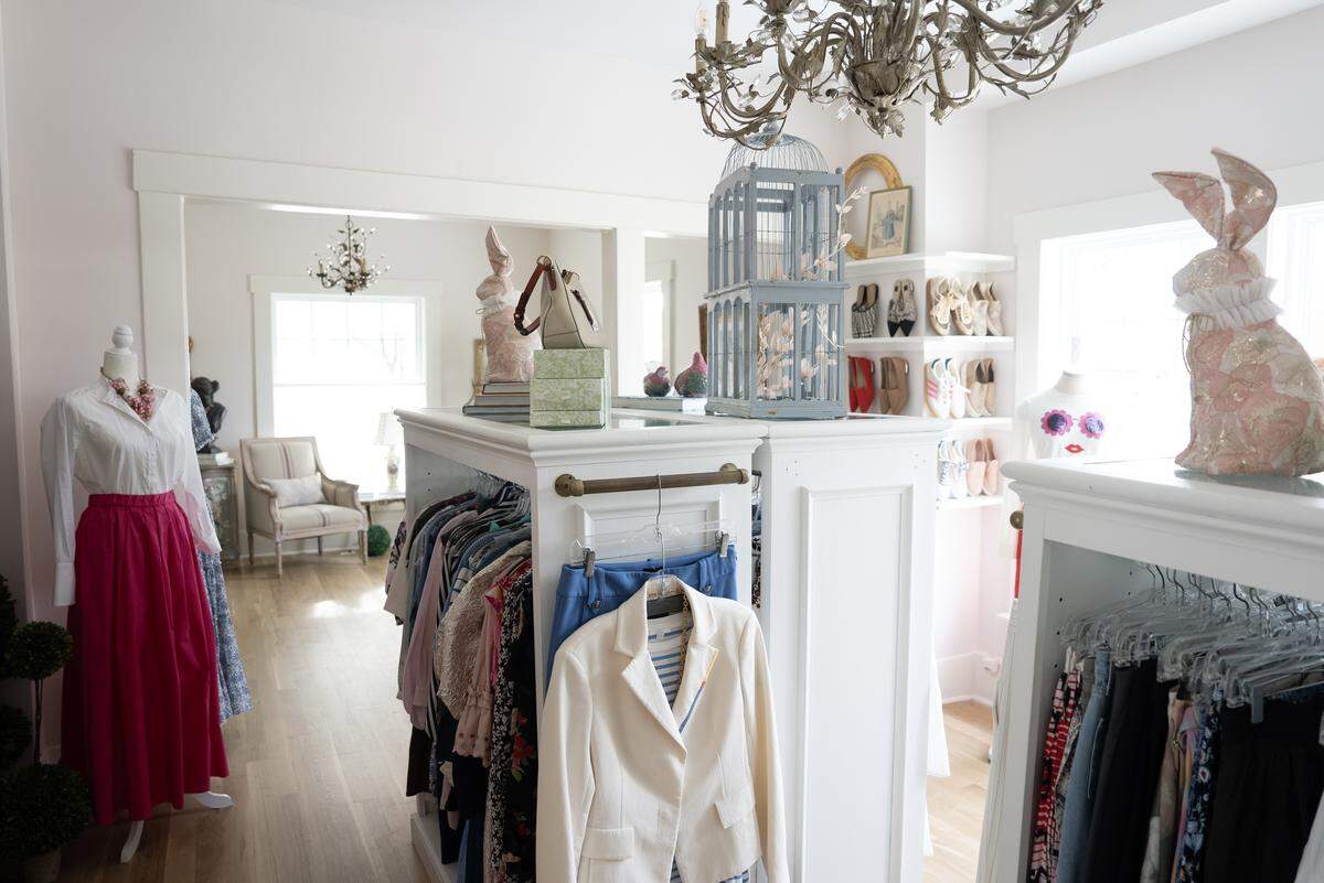 The Violet Closet is now open in new space near Douglas and Hillside.