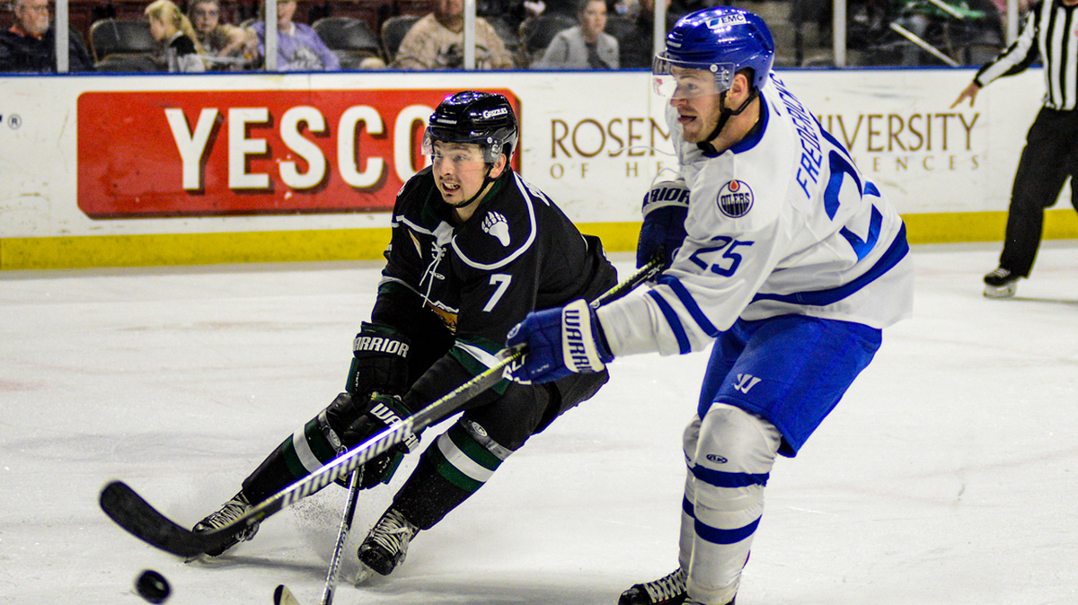 The Wichita Thunder closed a five-game road swing with a 5-3 loss to Utah on Sunday.