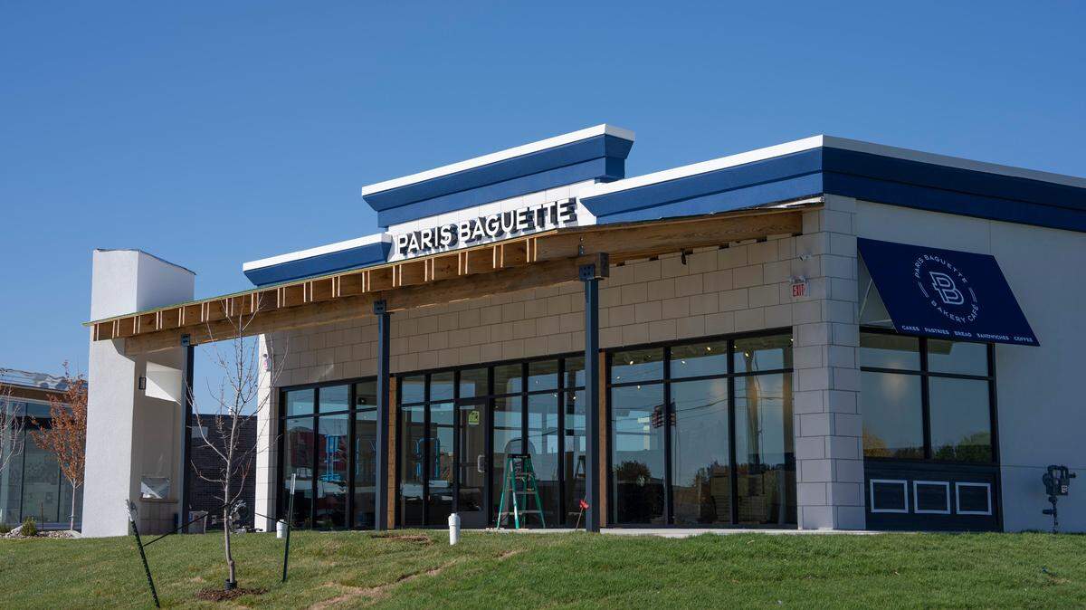 Wichita’s first Paris Baguette opened in November at 21st and Webb. The second should open next year at 29th and Ridge.