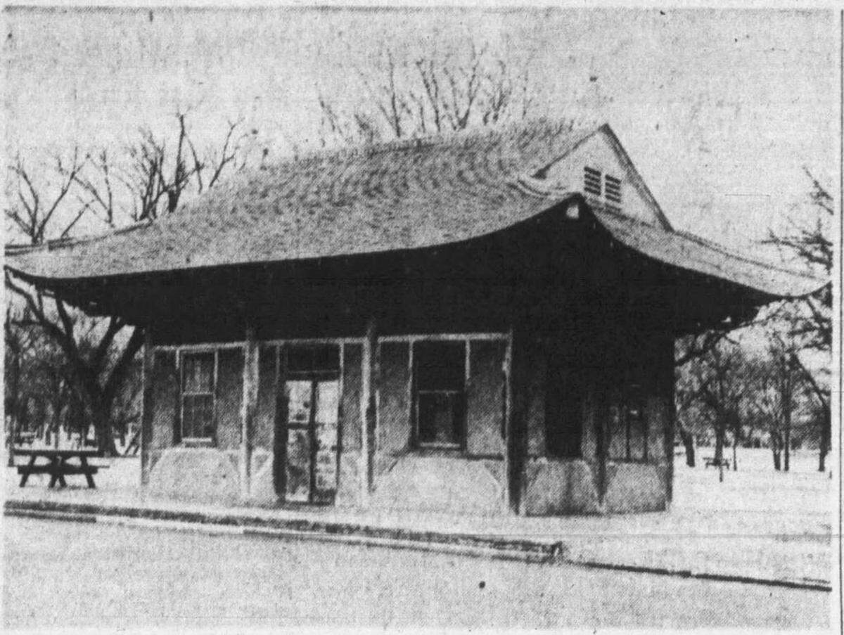 A vintage photo of the 1911 pagoda in Riverside Park.