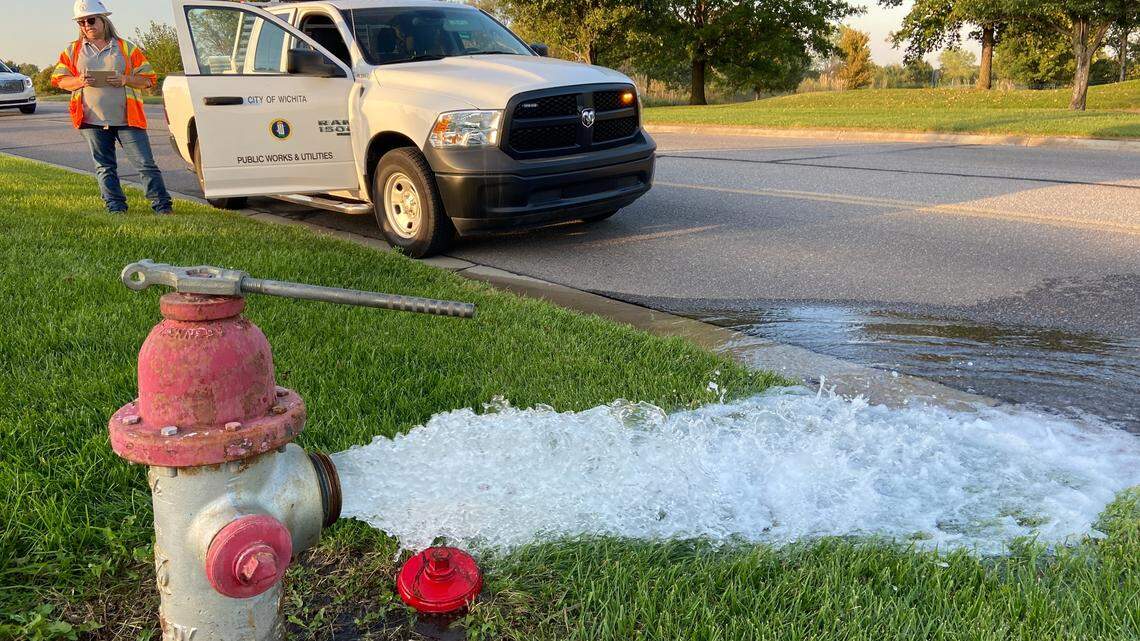 Wichita’s suburban water customers to stay under boil advisory until at least Sunday