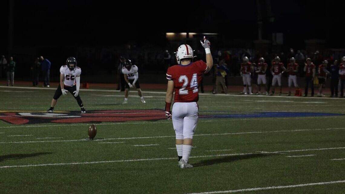 Cheney football keeps dream season alive with game-winning field goal in state playoffs