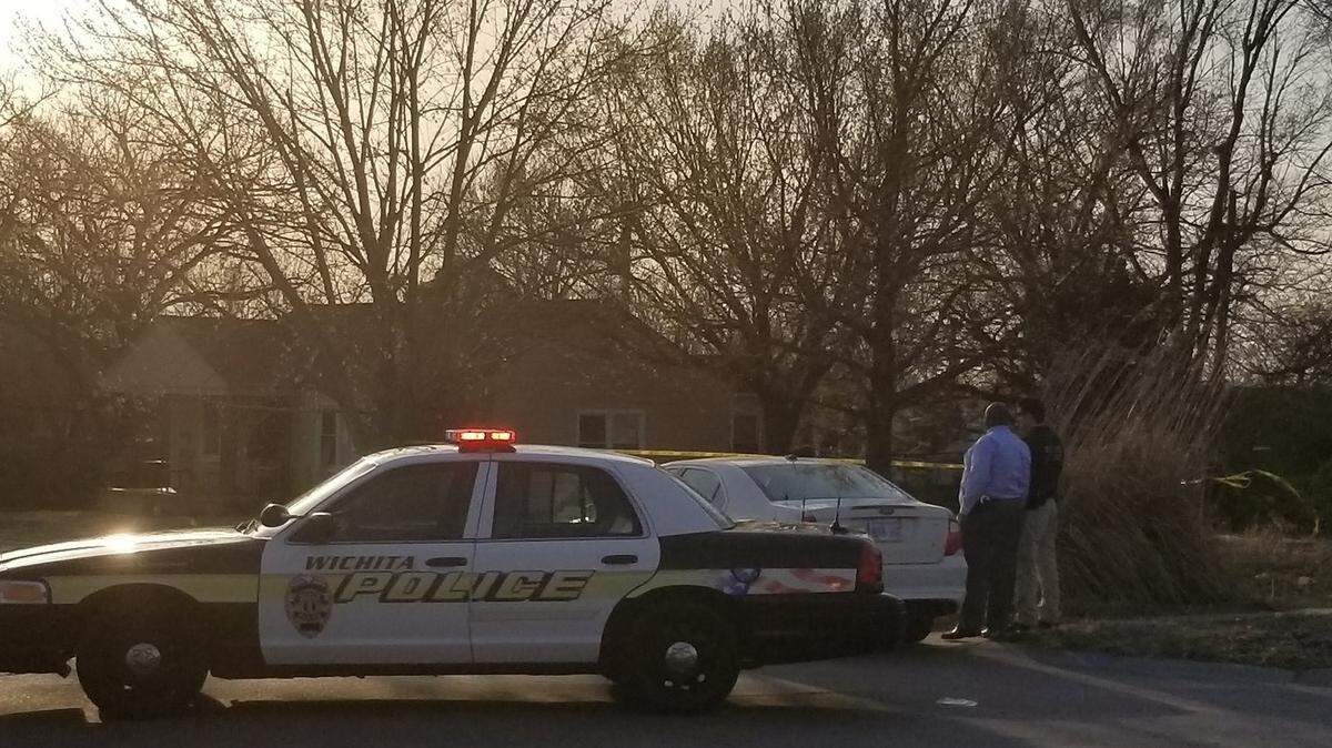 Police investigate a fatal shooting in Planeview on Tuesday night.