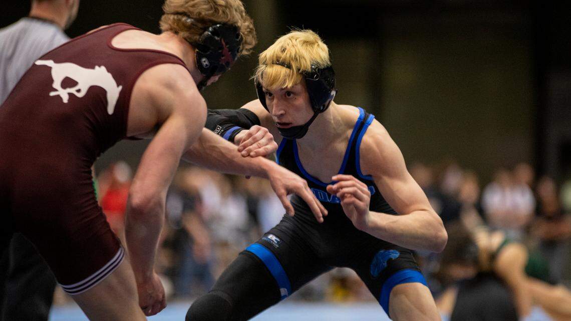 From champs to rising stars: 100 Wichita-area high school boy wrestlers to know