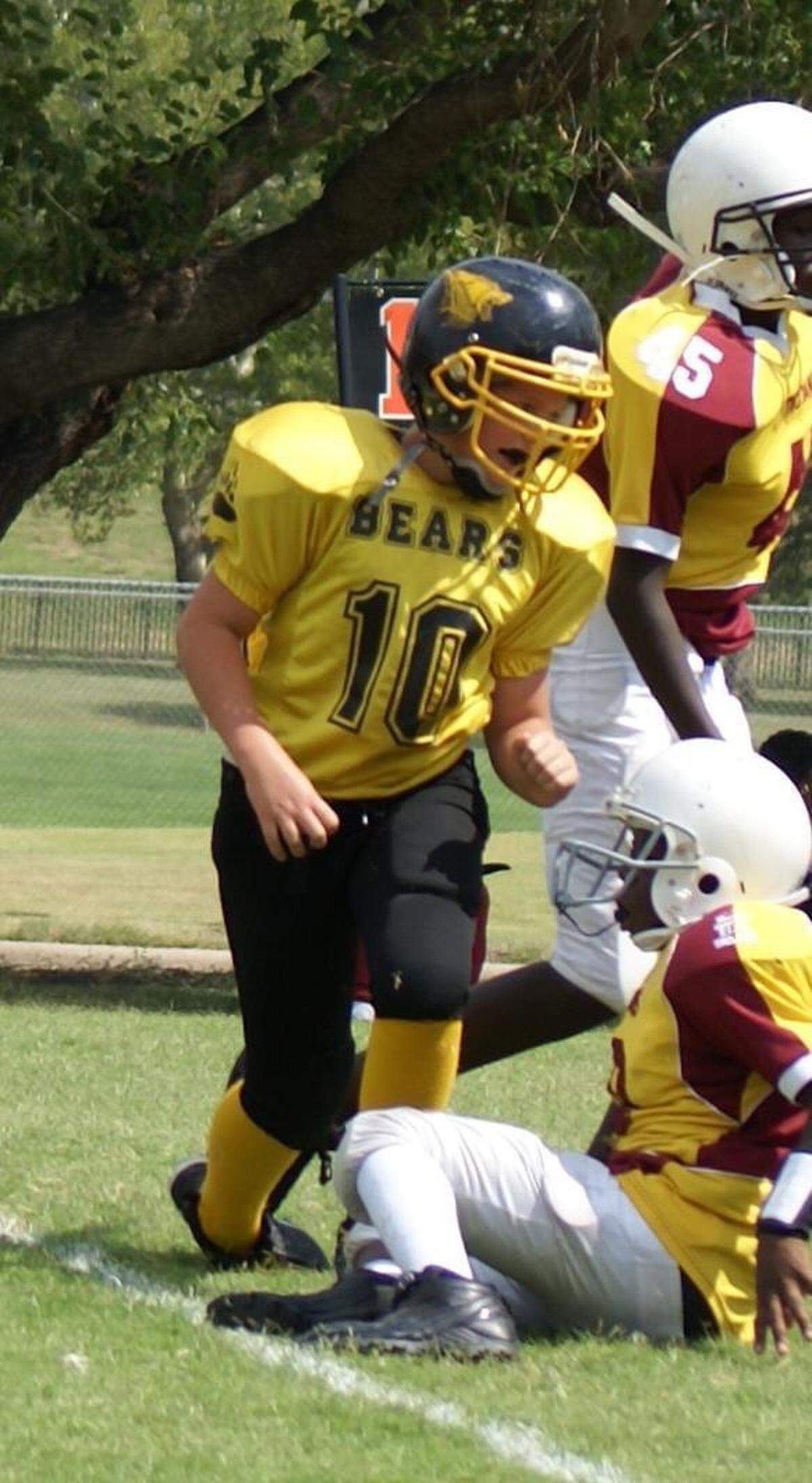 Clay Cundiff wanted to play for the Wichita Bears because his grandfather, Ed Kriwiel, was an avid fan of his hometown Chicago Bears.