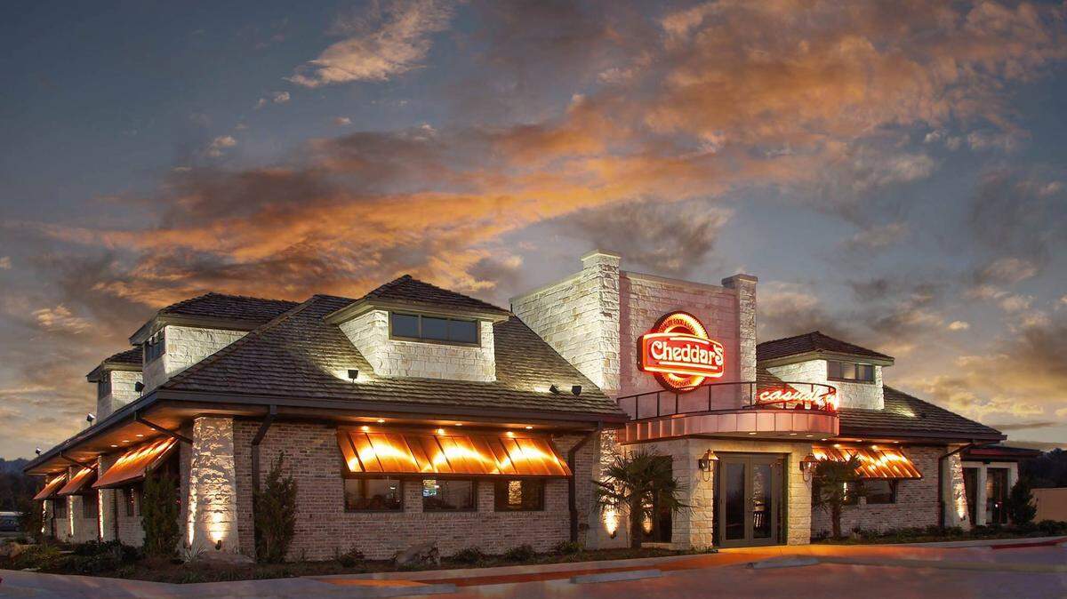 Anyone who ate at Cheddar’s Scratch Kitchen restaurants from Nov. 3, 2017 to Jan. 2, 2018 could have their credit cards compromised by a cyberattack involving restaurants in 23 states, parent company Darden Restaurants announced Aug. 22, 2018.