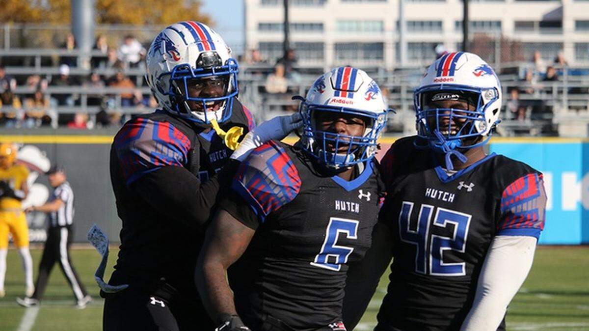 The Hutchinson Community College football team completed a dominant run to the Kansas Jayhawk Conference playoff championship with a 49-19 win over Garden City on Sunday at Wichita’s Riverfront Stadium.