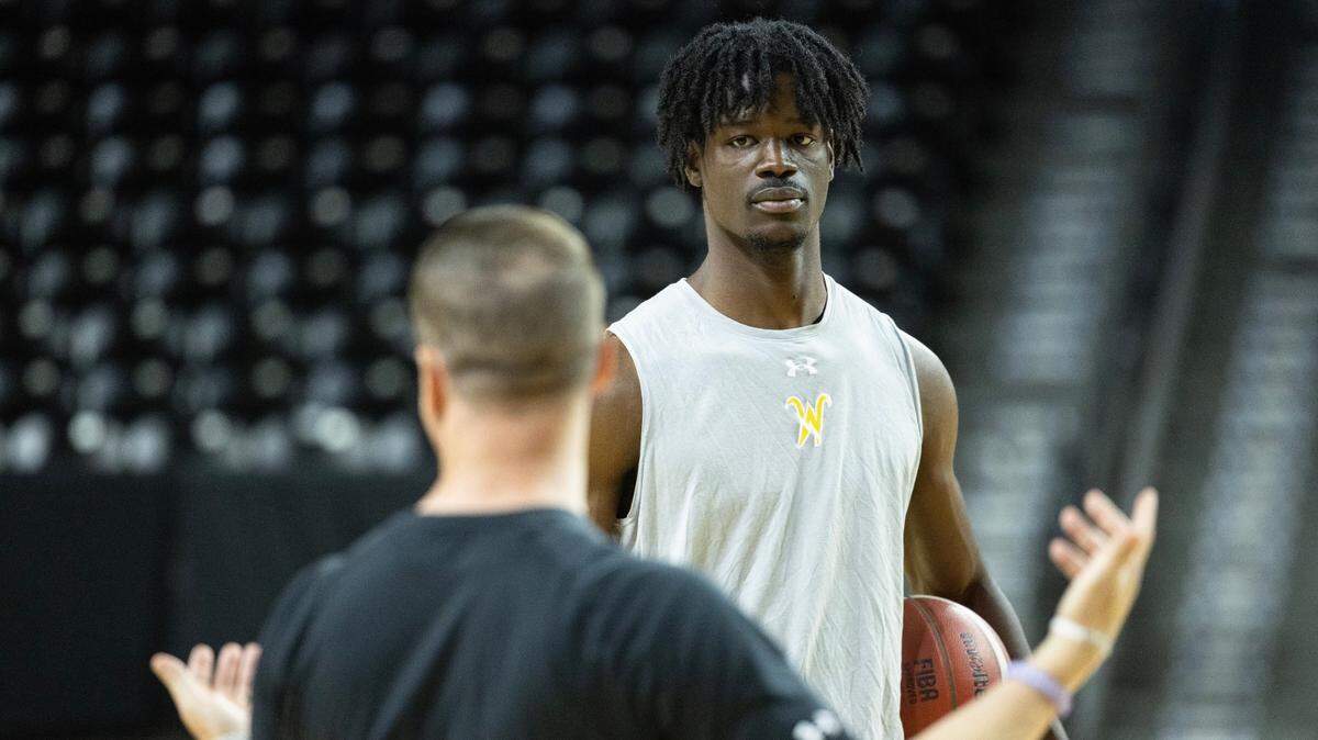 Entering his third year with the program, redshirt sophomore Isaac Abidde has been a standout rebounder early on in practices for the Wichita State men’s basketball team.