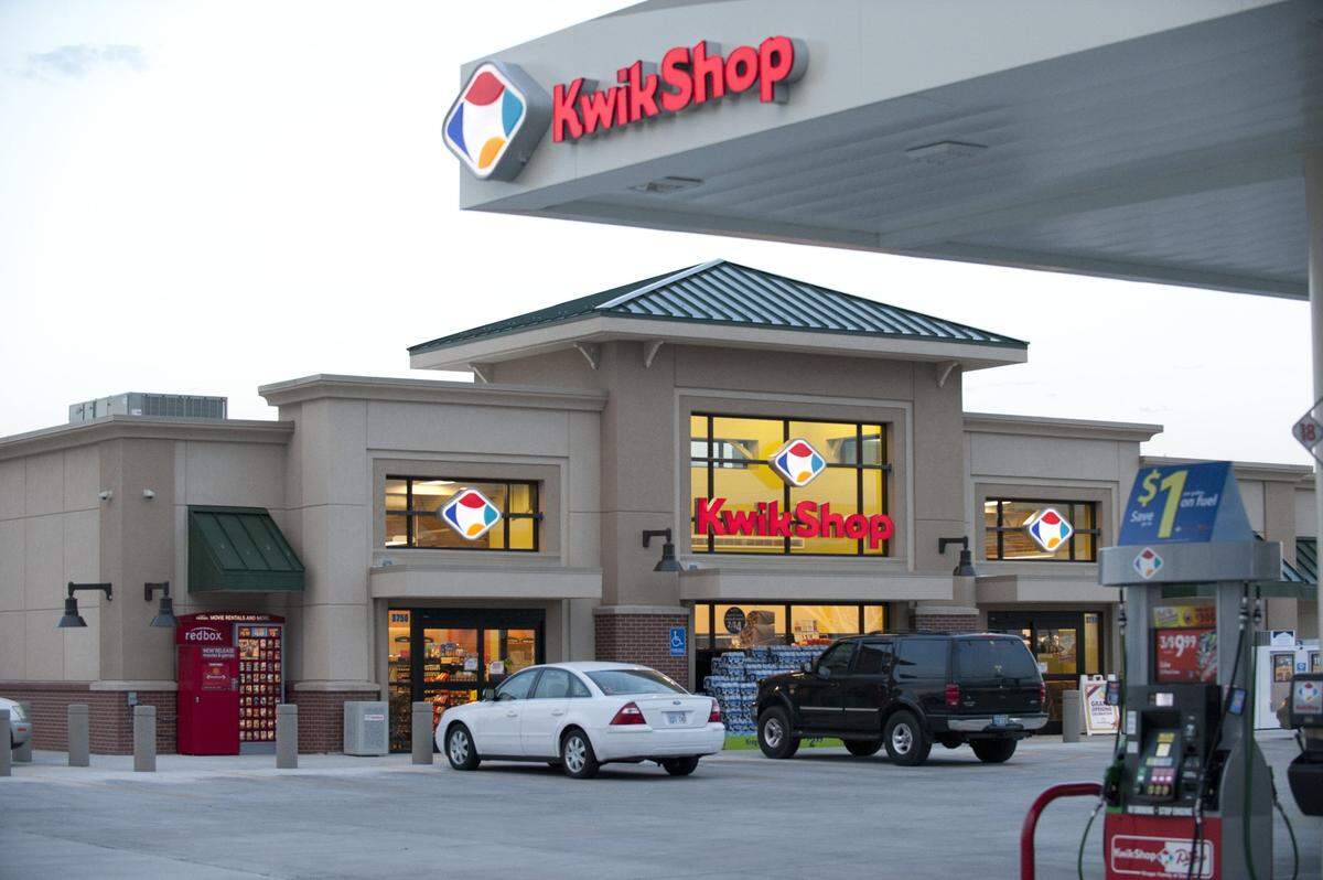 Three Wichita Kwik Shop stores are getting Sbarro restaurants inside.