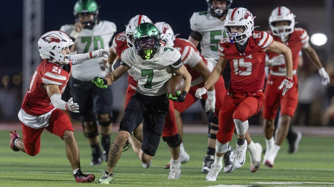 Need a running back? Derby’s Davon Morrison scores 4 TDs in win over Maize