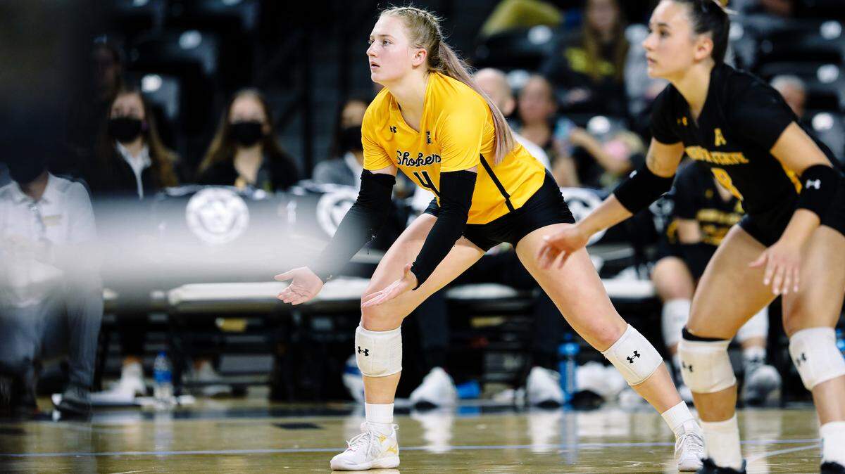 Wichita State’s defense, bolstered by libero Lily Liekweg, helped propel the Shockers to an impressive sweep of Northern Colorado on Friday.