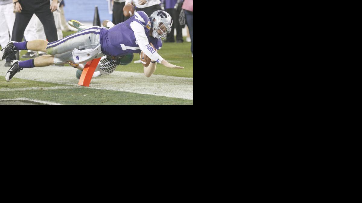 Kansas State quarterback Collin Klein (7) dives for a Fiesta Bowl touchdown.

