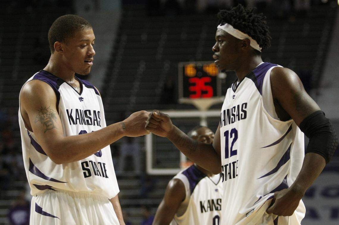 Kansas State’s Michael Beasley, left, and Bill Walker compliment one another after a play against Fort Hays State.