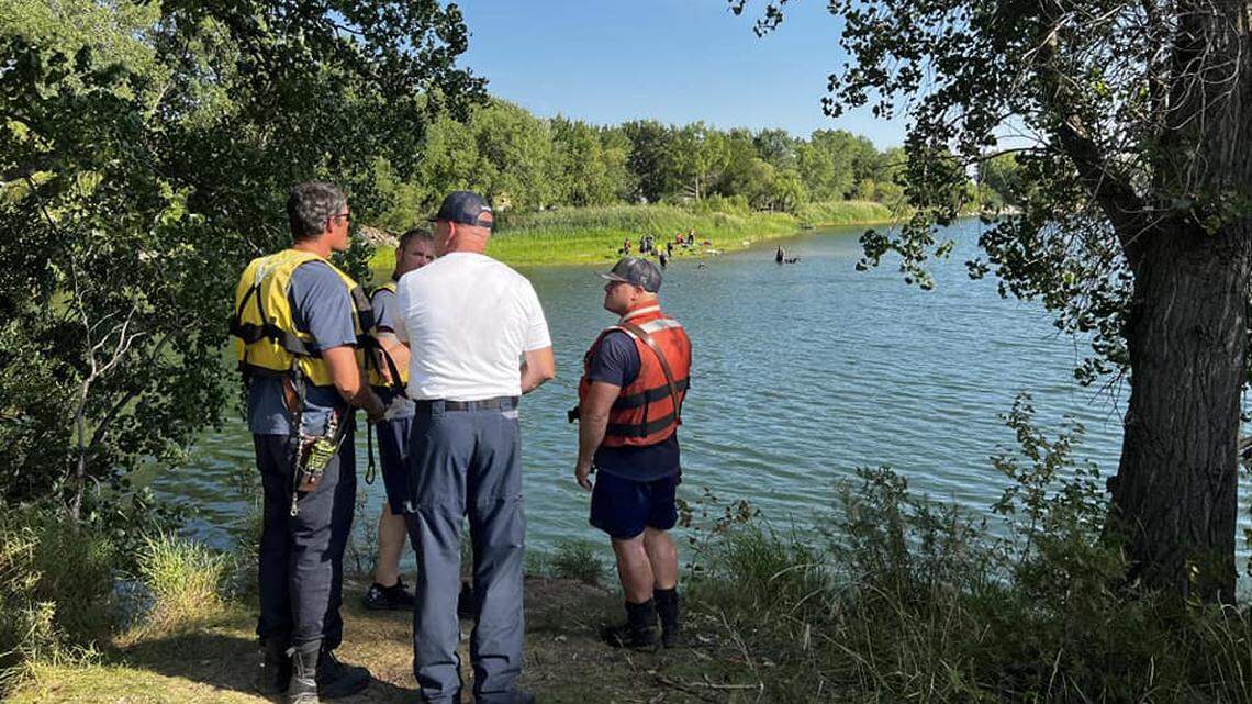 Authorities recovered the body of a man from a southwest Wichita lake Thursday afternoon after he drowned.
