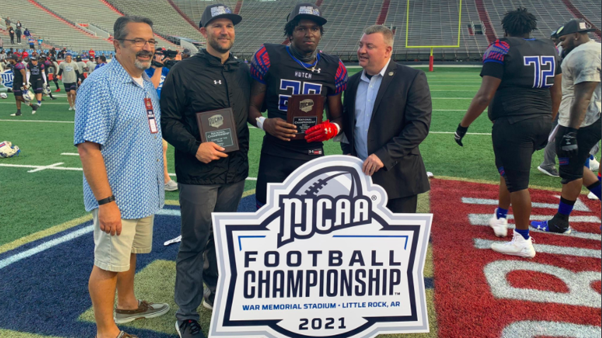 Hutchinson running back Tye Edwards was named the Most Valuable Player of the NJCAA national title game, a 29-27 victory for the Blue Dragons.