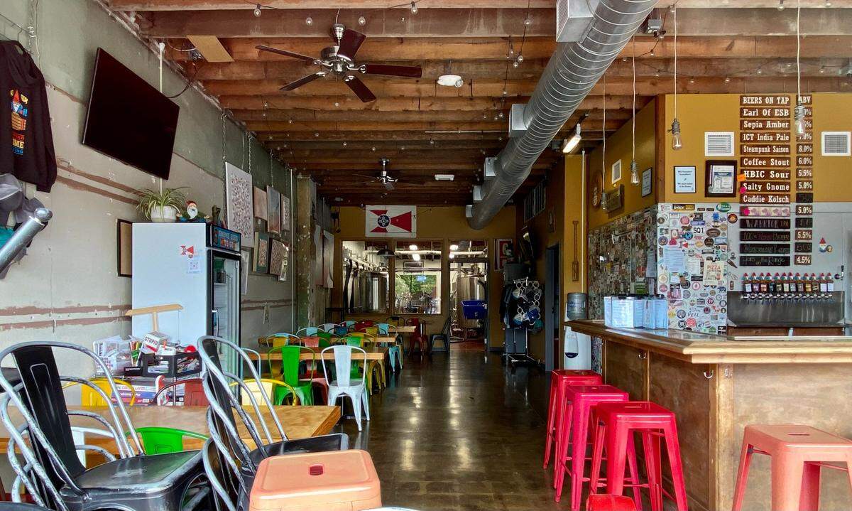 The original Hopping Gnome tap room at 1710 E. Douglas will close at the end of business on Saturday and then move to a bigger new spot around the corner. The brewery’s owners plan to keep the Douglas tap room and rent it out for private parties. The brewery equipment also will stay.