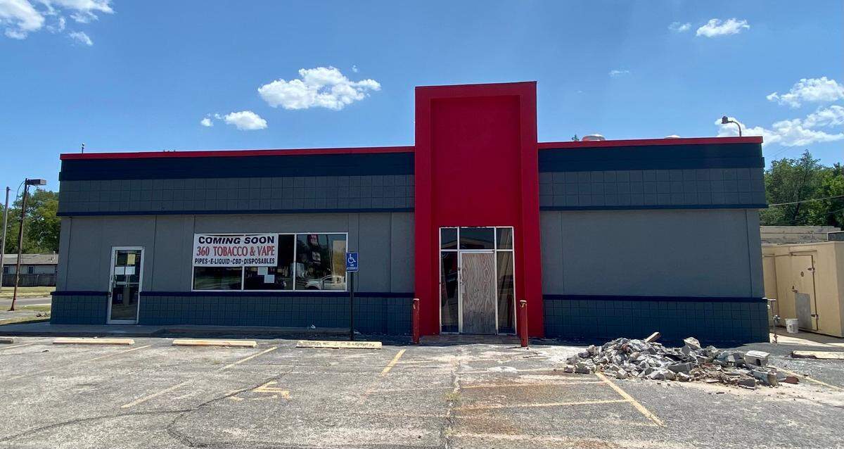 The first 360 NY Deli & Grill will open at 701 W. 21st St. and will be attached to a 360 Tobacco & Vape shop.