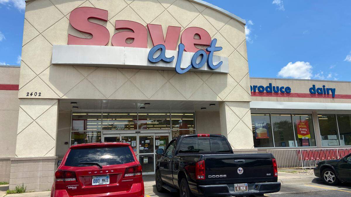 A tentative closing date of July 10 has been set for the Save A Lot at 2402 E. 13th St. (June 21, 2021)