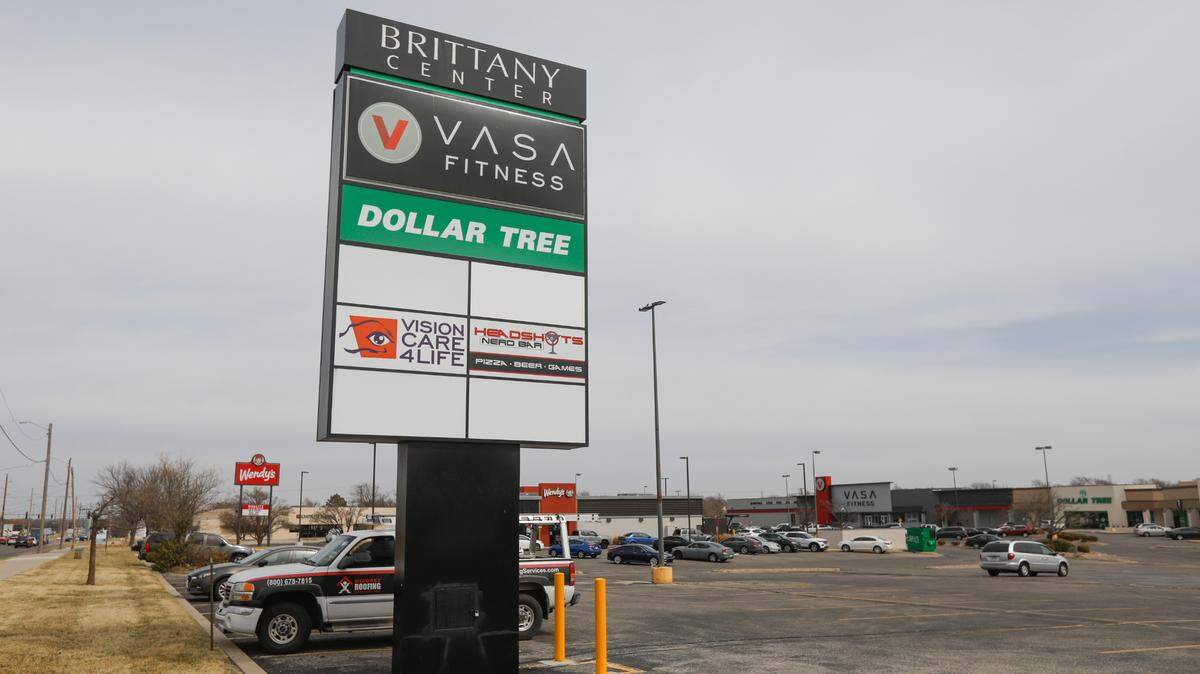 Brittany Center, a retail center at 21st and Woodlawn, was recently purchased by Nashville-based Brookwood Capital Advisors.