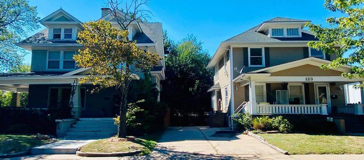 There was an uproar when the owners of the Belmont restaurant announced plans to demolish these houses to make room for parking. Nothing stopped them from removing the houses, though the city didn’t immediately grant parking permission.
