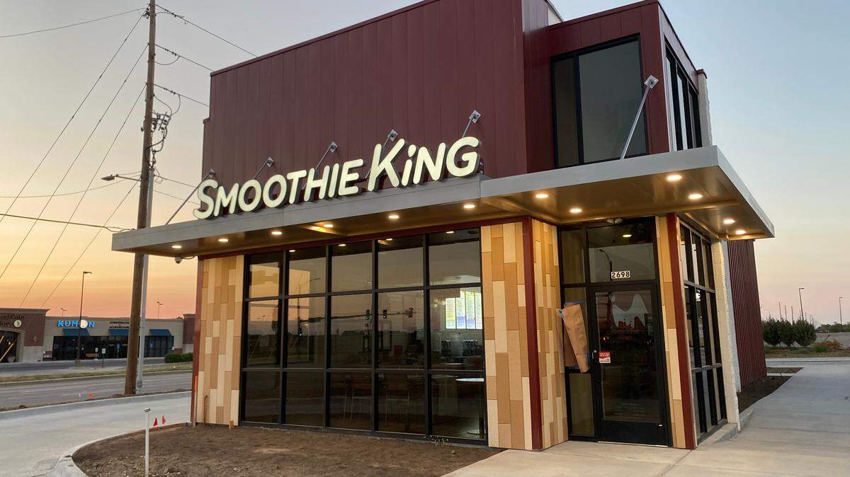 Wichita’s newest Smoothie King has double drive-through lanes.