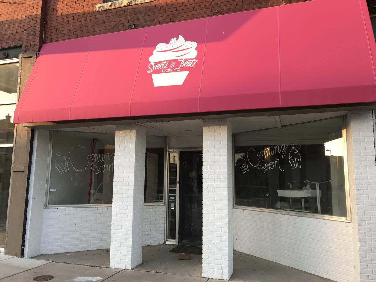 Sweetz N Treatz Bakery is closing in Delano.