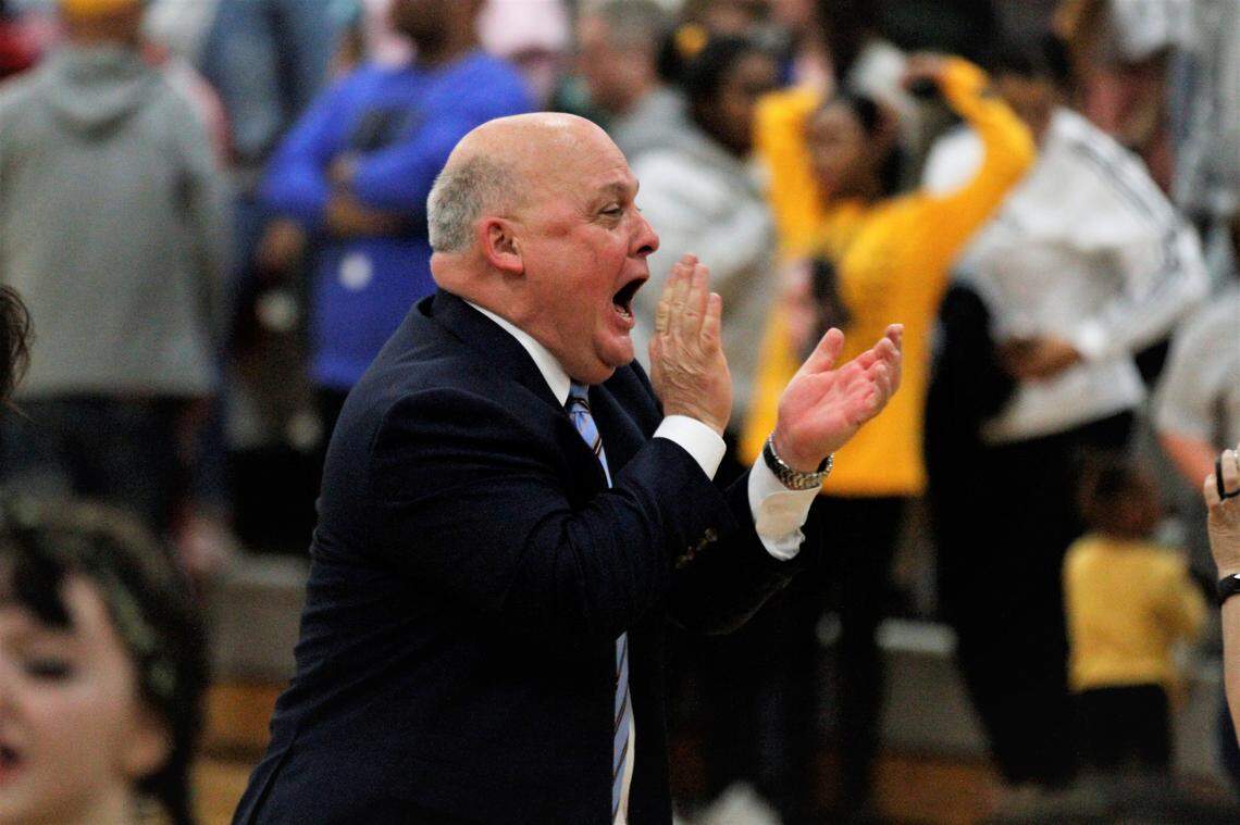 Campus coach Chris Davis