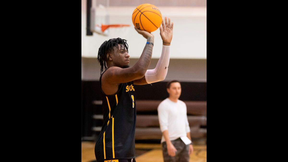 Former top-100 high school recruit Jaykwon Walton hopes his first year on the Wichita State men’s basketball team is a triumphant comeback story.