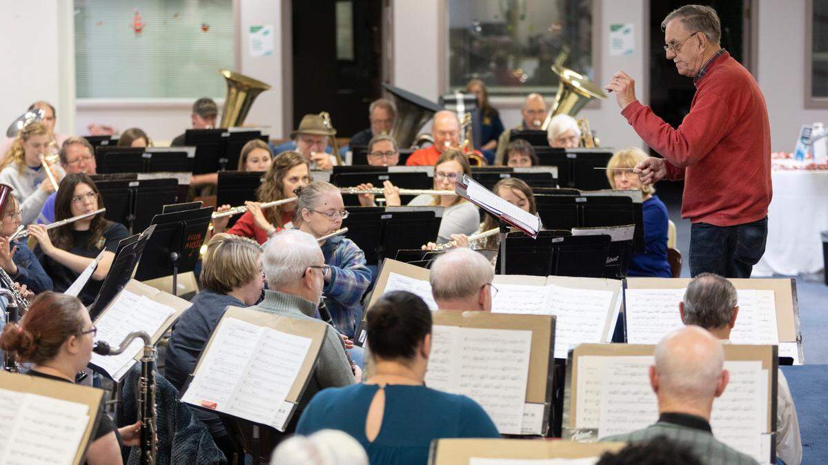 The Senseney Music Community Band has begun playing again after an 18-month hiatus. Membership in the concert band has grown significantly, and it will play its third and final holiday concert this Sunday evening.