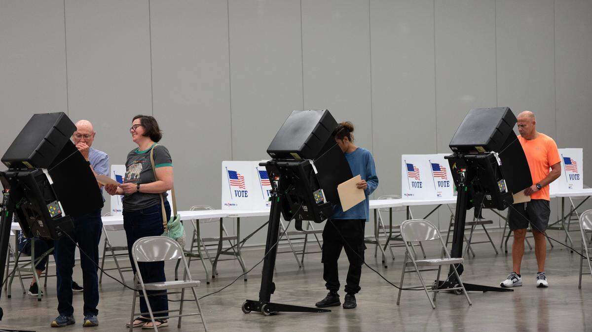 Early voting at the Sedgwick County Extension Center on Wednesday.