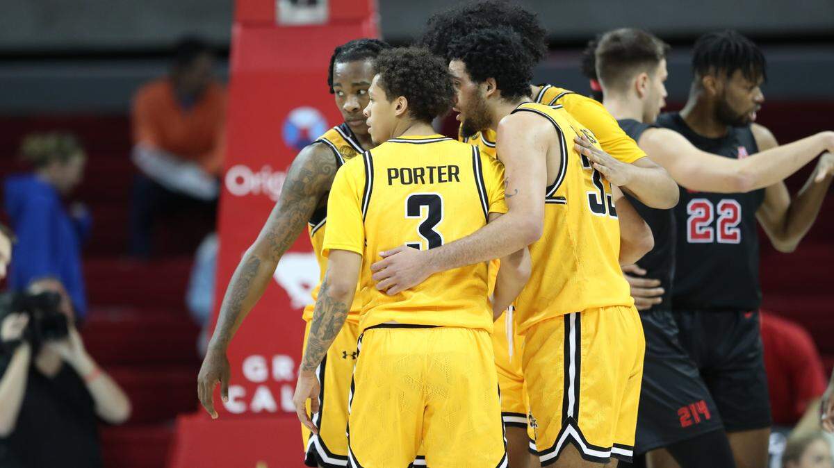 Wichita State senior Craig Porter made the game-tying and game-winning plays in final moments of the Shockers’ 71-69 win at SMU on Sunday.