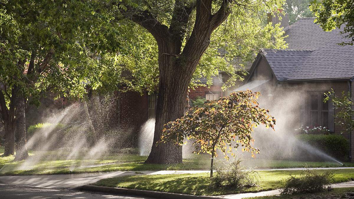 Reddi Industries has acquired Aquarius Greenbelt, which means in addition to servicing sprinkler systems as it has been doing, it will now install them, too.