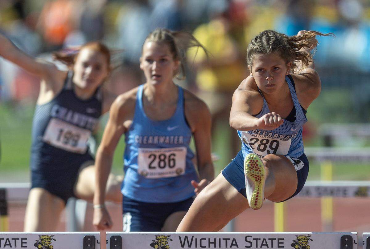 Clearwater’s Madison Williams won the Class 4A 100-meter hurdles championship two years in a row, as her teammate Kenzy McArtor made it a 1-2 finish.