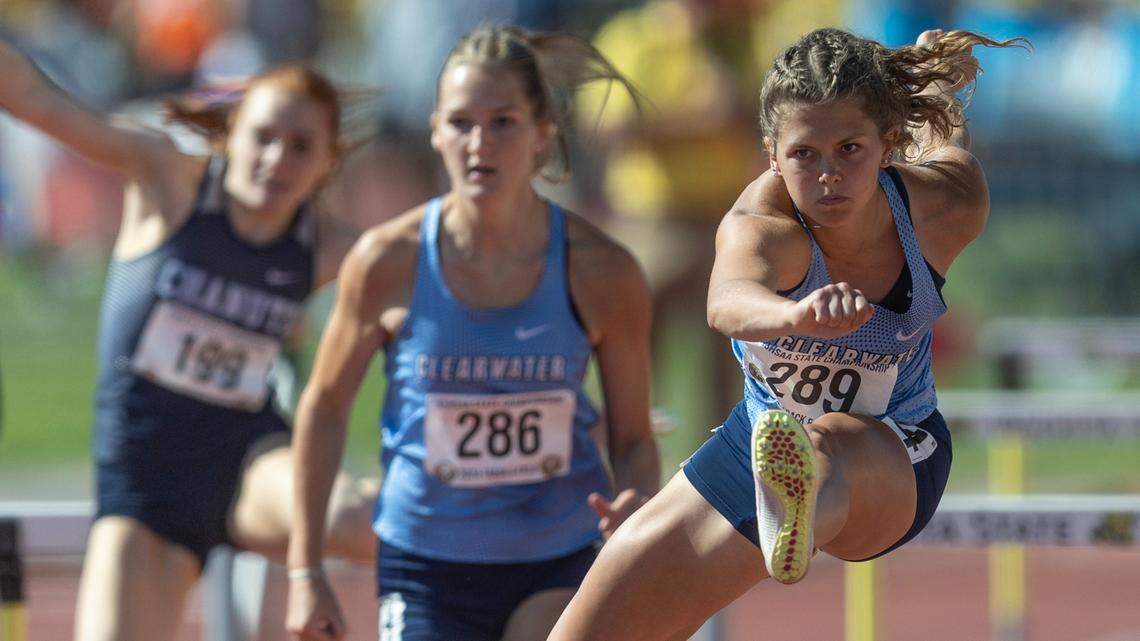 Kansas high school state track: Clearwater duo finish as champions