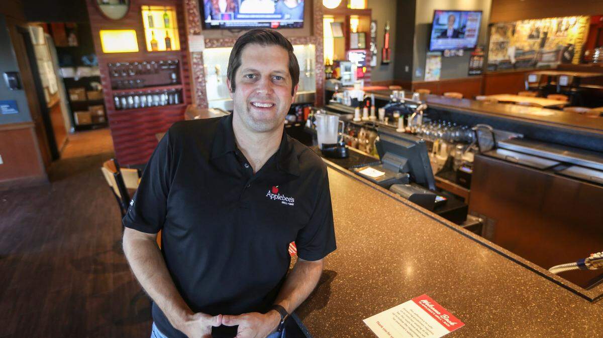 Jon Rolph’s Thrive Restaurant Group has acquired 69 Applebee’s restaurants from Dine Brands for a total of 148 of the restaurants in 12 states.