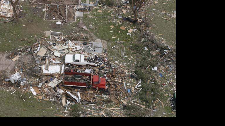 2007 - Aerial Photos of Greensburg Tornado Damage
