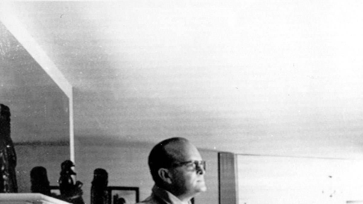 TRUMAN CAPOTE