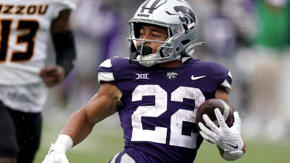 Kansas State running back Deuce Vaughn runs for a touchdown during the second half of an NCAA college football game against Missouri Saturday, Sept. 10, 2022, in Manhattan, Kan. (AP Photo/Charlie Riedel)