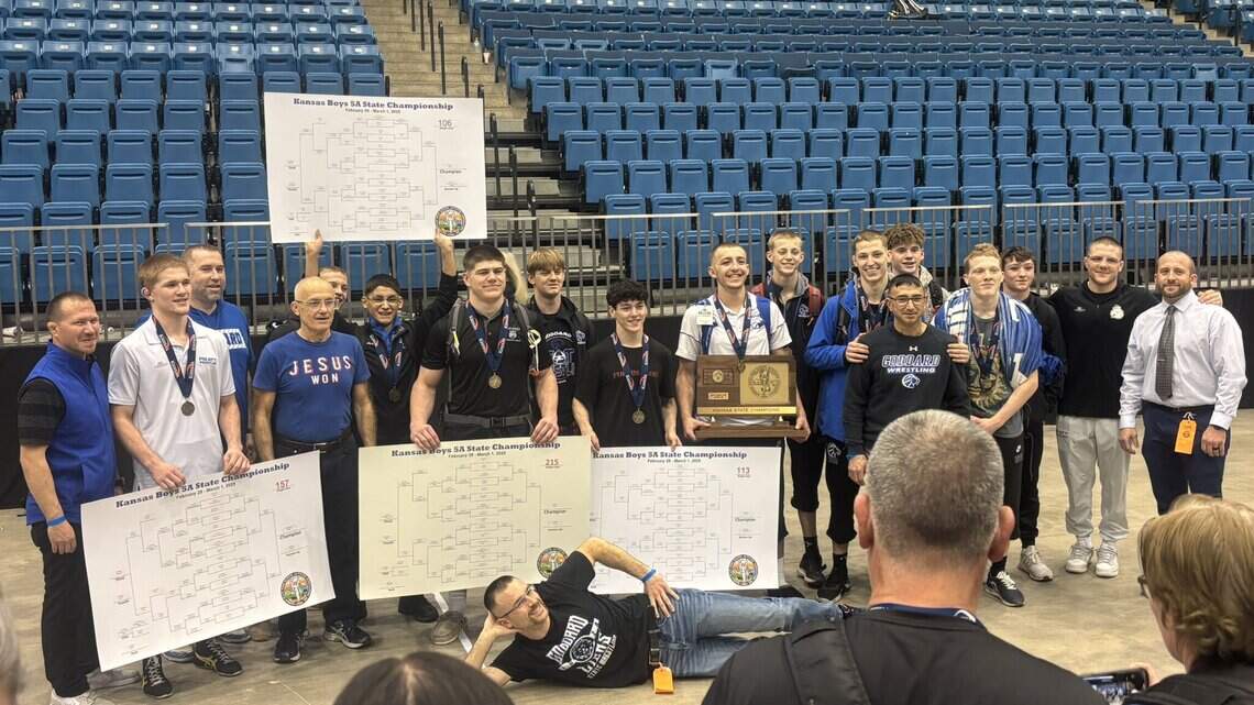 Kansas high school state boys wrestling: Goddard’s four champions spur team title