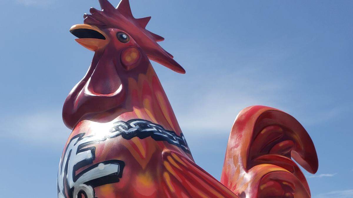 Meet Little Red, the rooster on the roof of the new Love & Co. Kitchen & Cocktails. Little Red used to be known as Big Ed, and painted white, when the business was the Donut Whole.