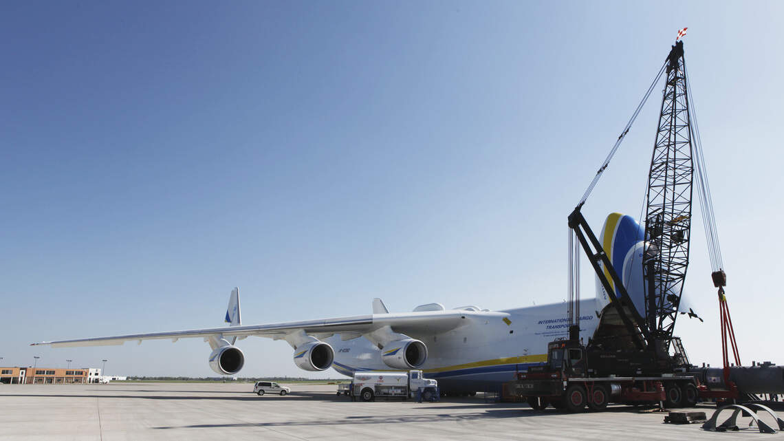 World’s largest plane destroyed during Russian invasion made a stop at Kansas airport