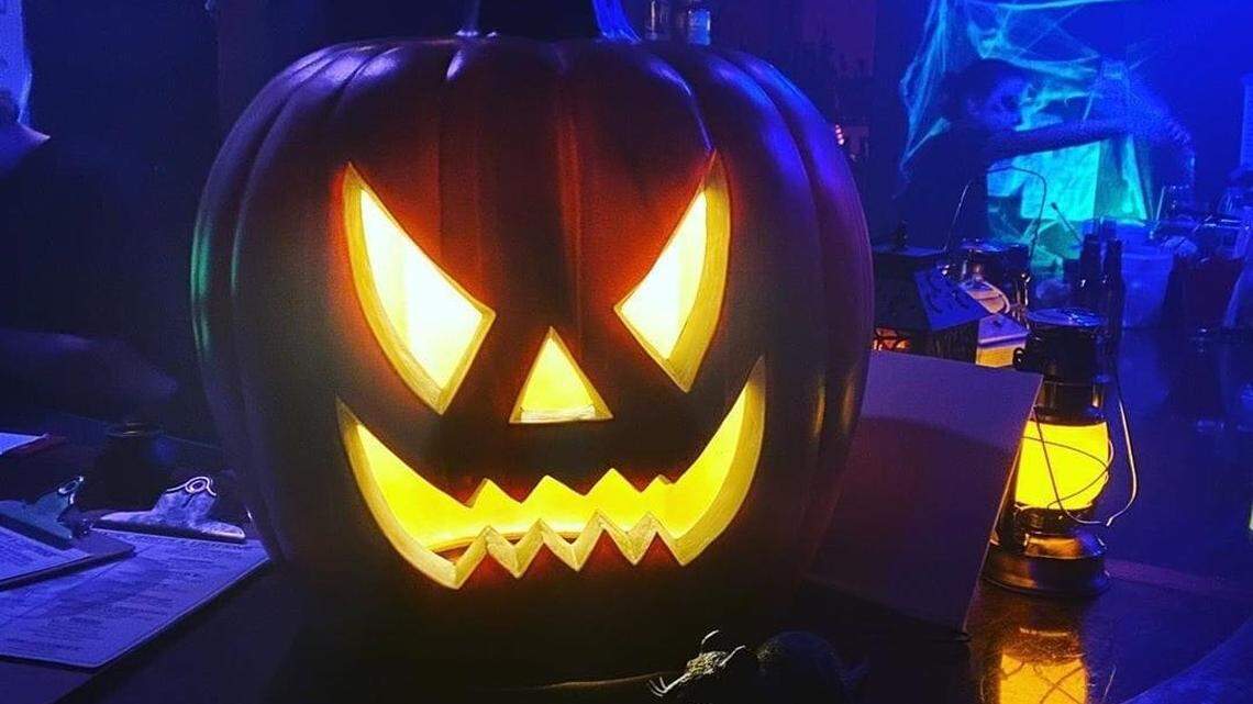 Should I bundle up on Halloween in Wichita? See the forecast & tips for trick-or-treaters