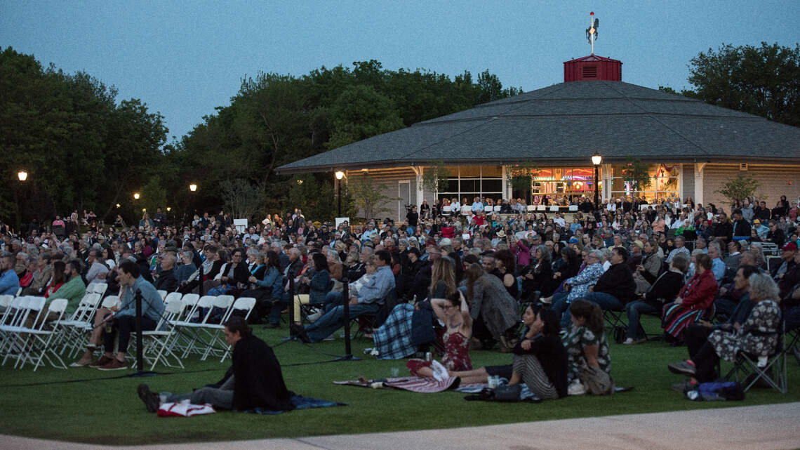 Symphony in the Gardens concert a coming-out party for Botanica’s new stage, grand lawn